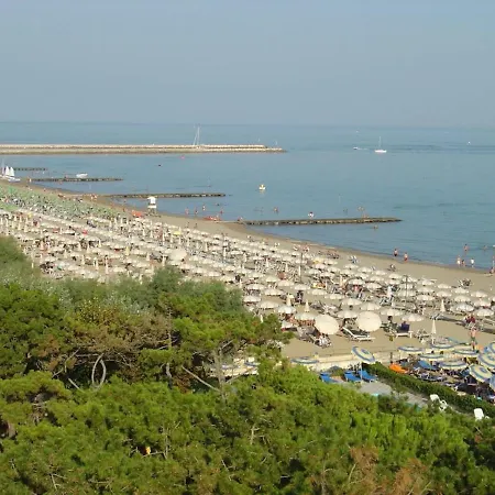 Luminous Flat With Terrace 250m From The Sea 公寓 圣玛格丽塔波尔勒港
